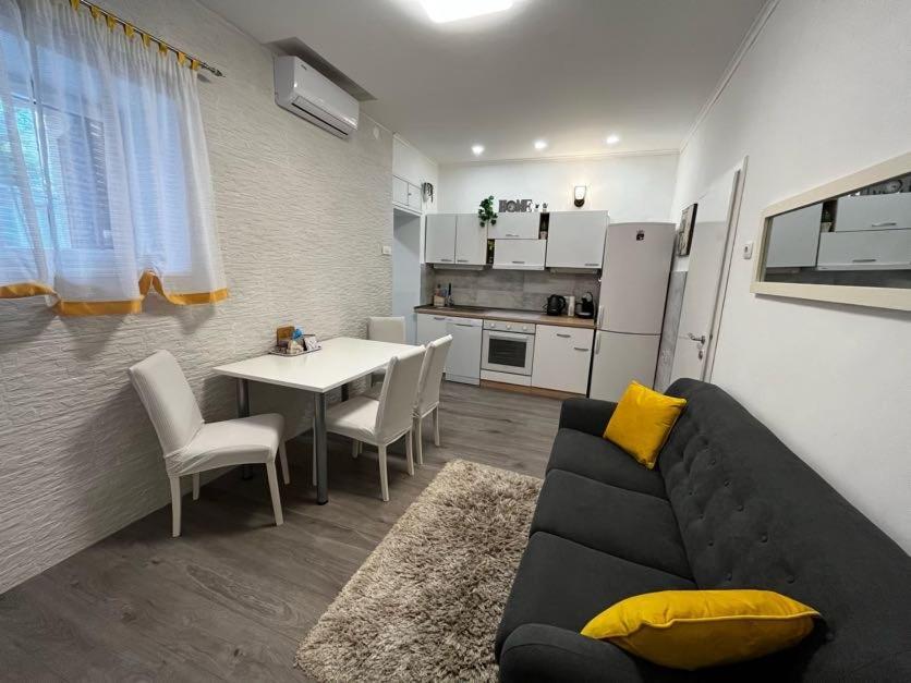 Apartman Plasse Fiume Kültér fotó